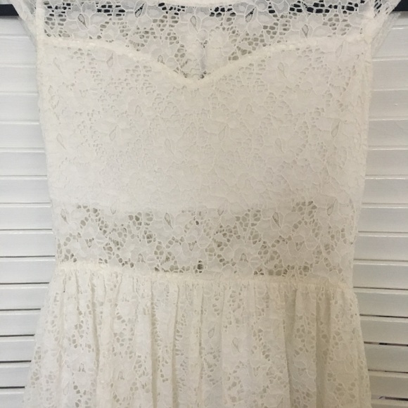 Bailey Blue White Lace Dress - Picture 3 of 4